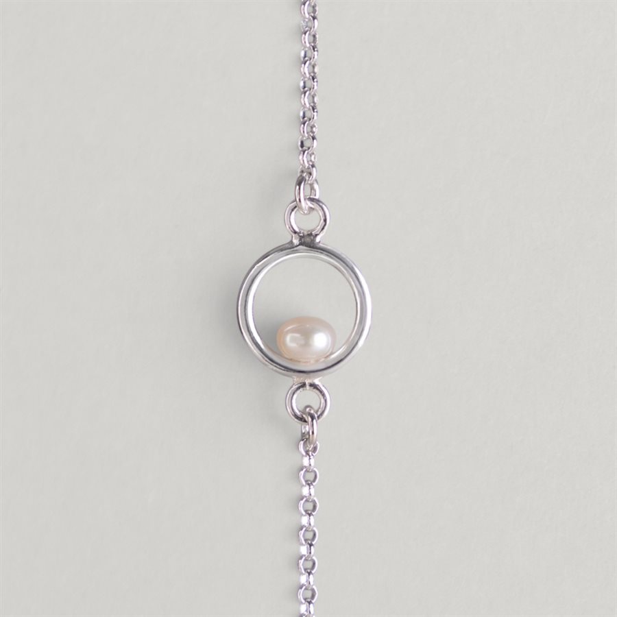 Bracelet Cercle et perle d’eau douce – perle blanche – P / M