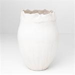 Vase en porcelaine pincée
