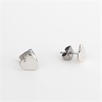 Silver earring, heart model on studs 