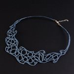 Lace necklace, model Entrelacs powder blue